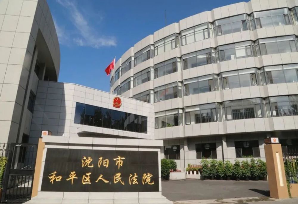 但我只考虑球场上的事，我的家人和经纪人会完成其他工作。